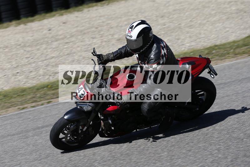 /06 08.04.2026 Cornu Master School ADR/Gruppe gruen/43